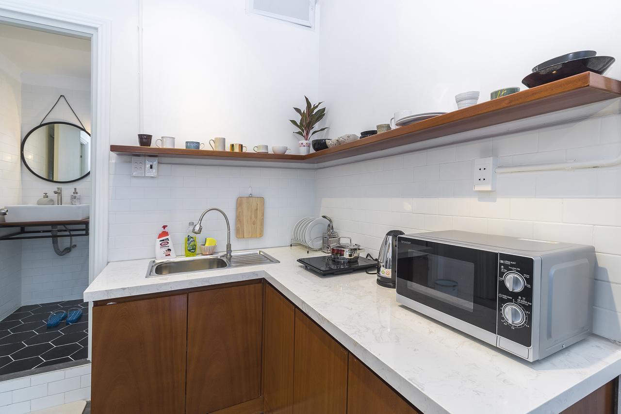 Scandinavian Apartment With Balcony In Bui Vien Хошимін Екстер'єр фото